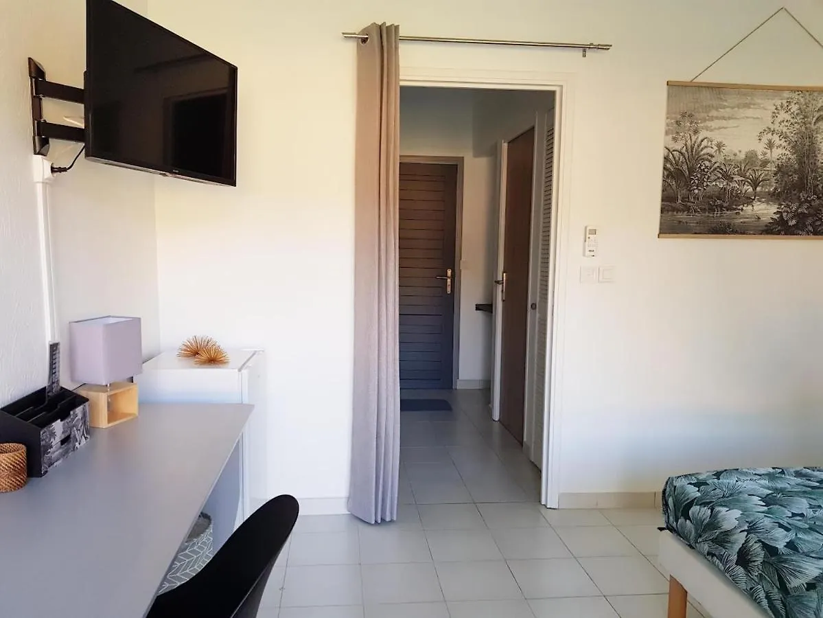 Residence Kawann Plage & Piscine - Hamaca 102 Folle Anse 0*,  Guadalupe